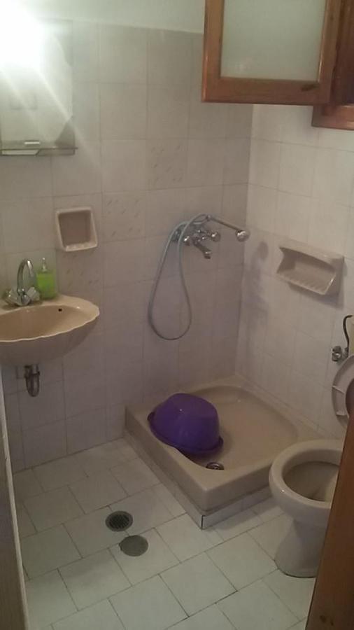 Litheri-Studios&Apartment 帕莱欧卡斯提撒 外观 照片
